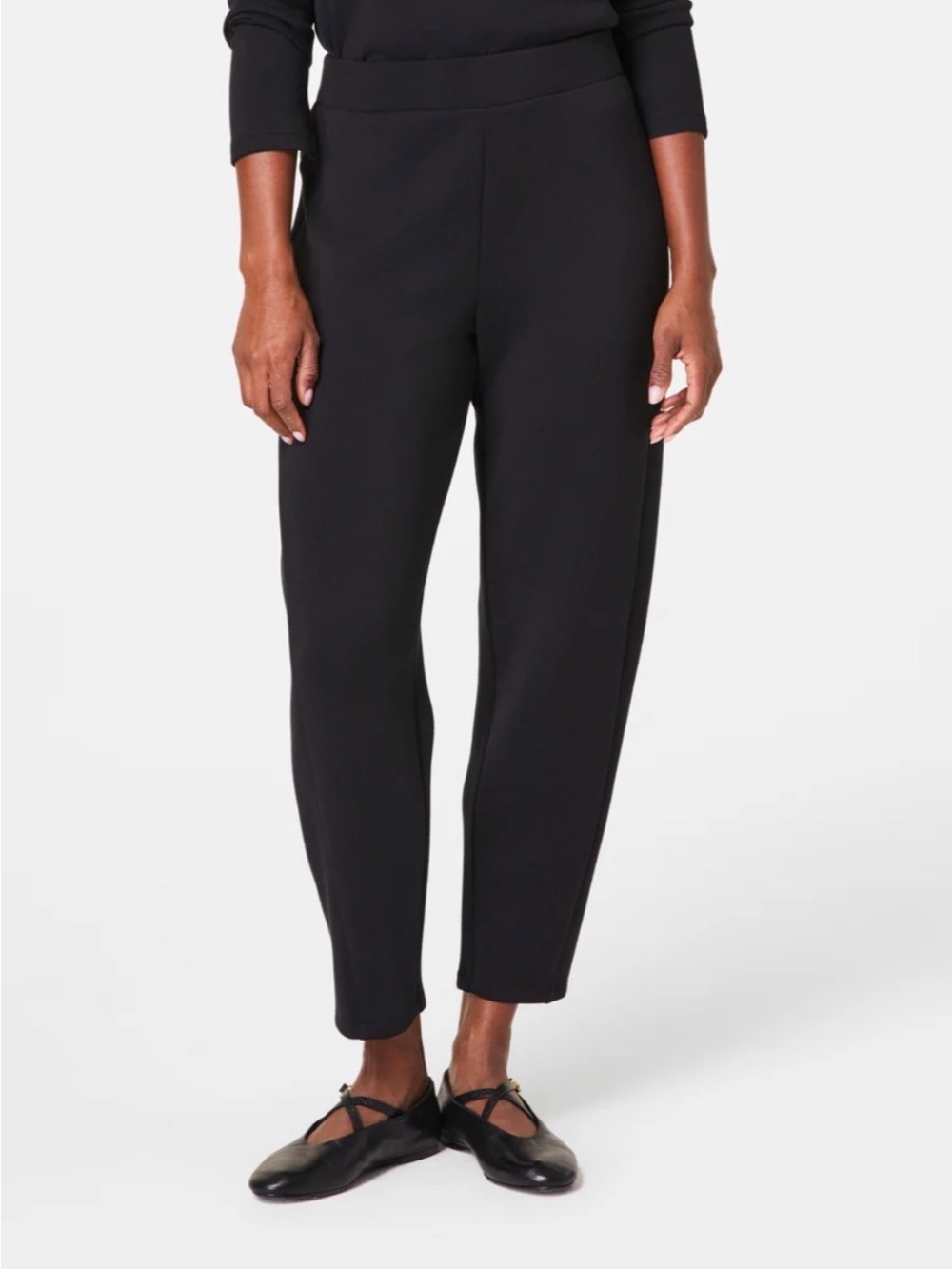 SPANX AirEssentials Barrel Leg Pant in Black - XS